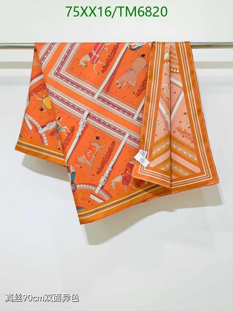 Hermes-Scarves Code: TM6820 $: 75USD