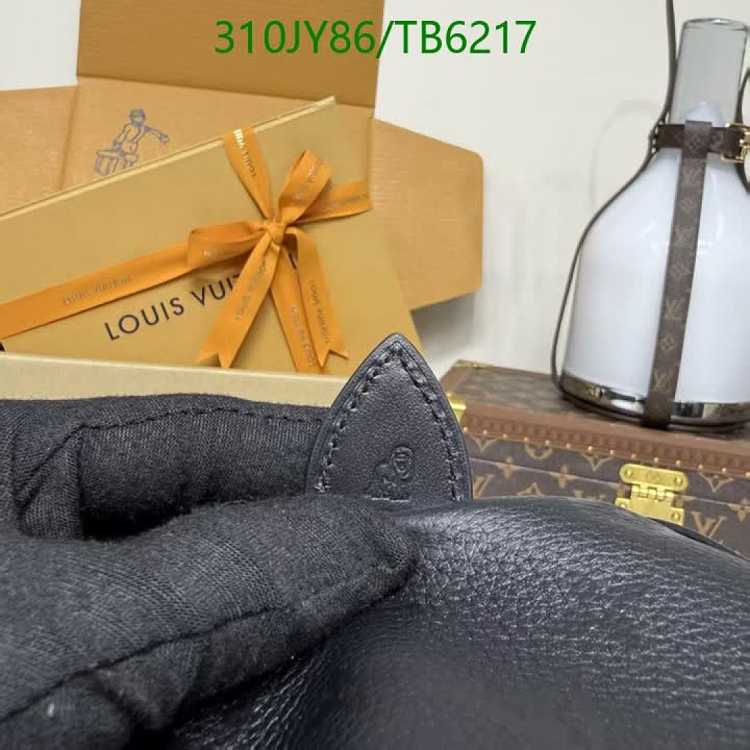 LV-Bags(5A) Code: TB6217 $: 310USD