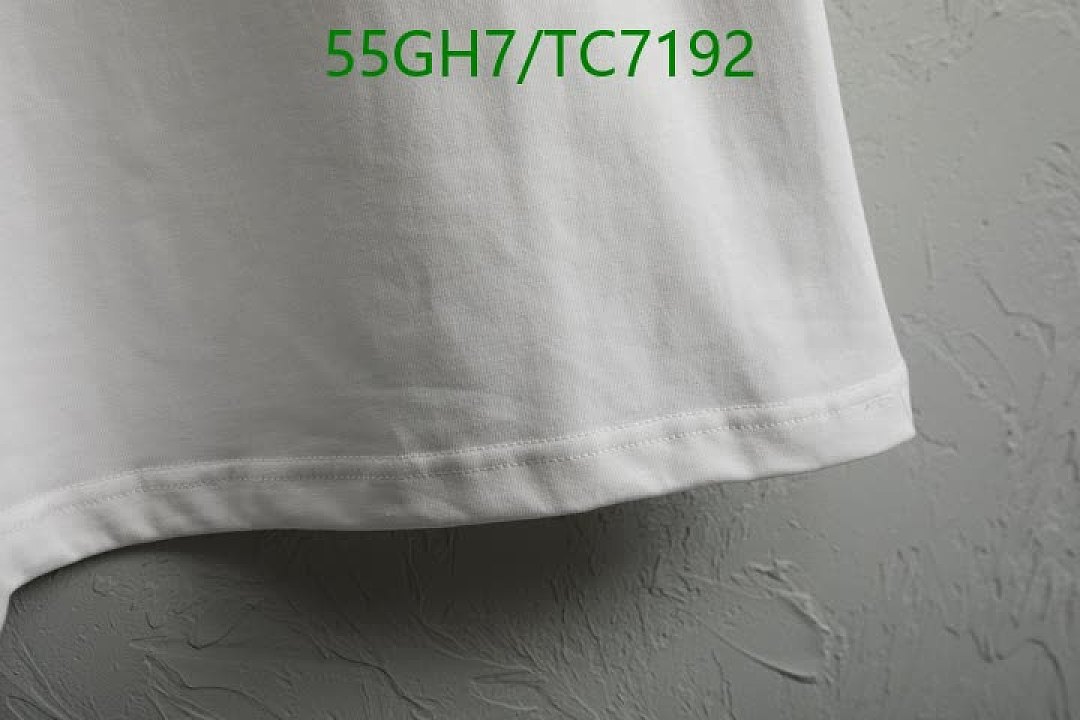 Burberry-Clothing Code: TC7192 $: 55USD