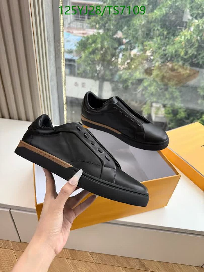 Fendi-Shoes(Men) Code: TS7109 $: 125USD