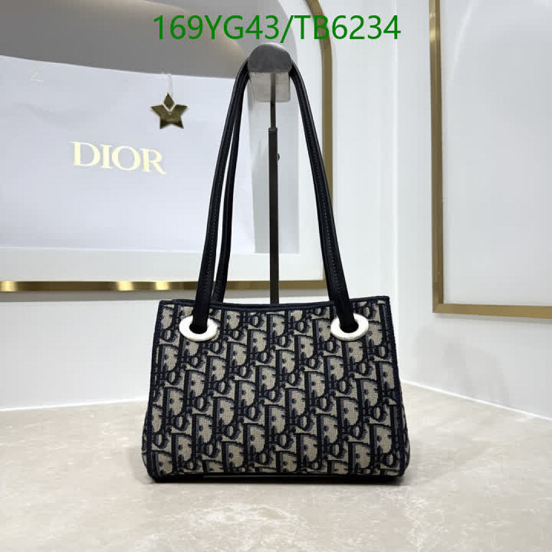 Dior-Bags(5A) Code: TB6234 $: 169USD