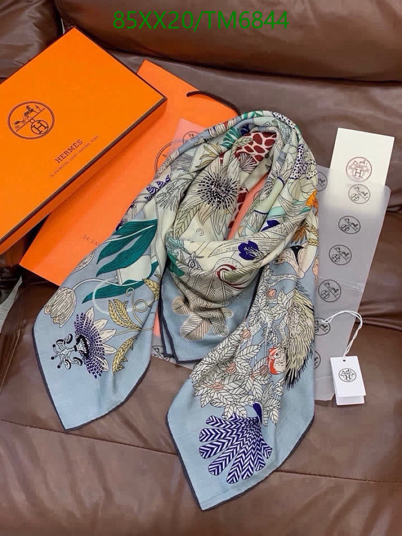 Hermes-Scarves Code: TM6844 $: 85USD