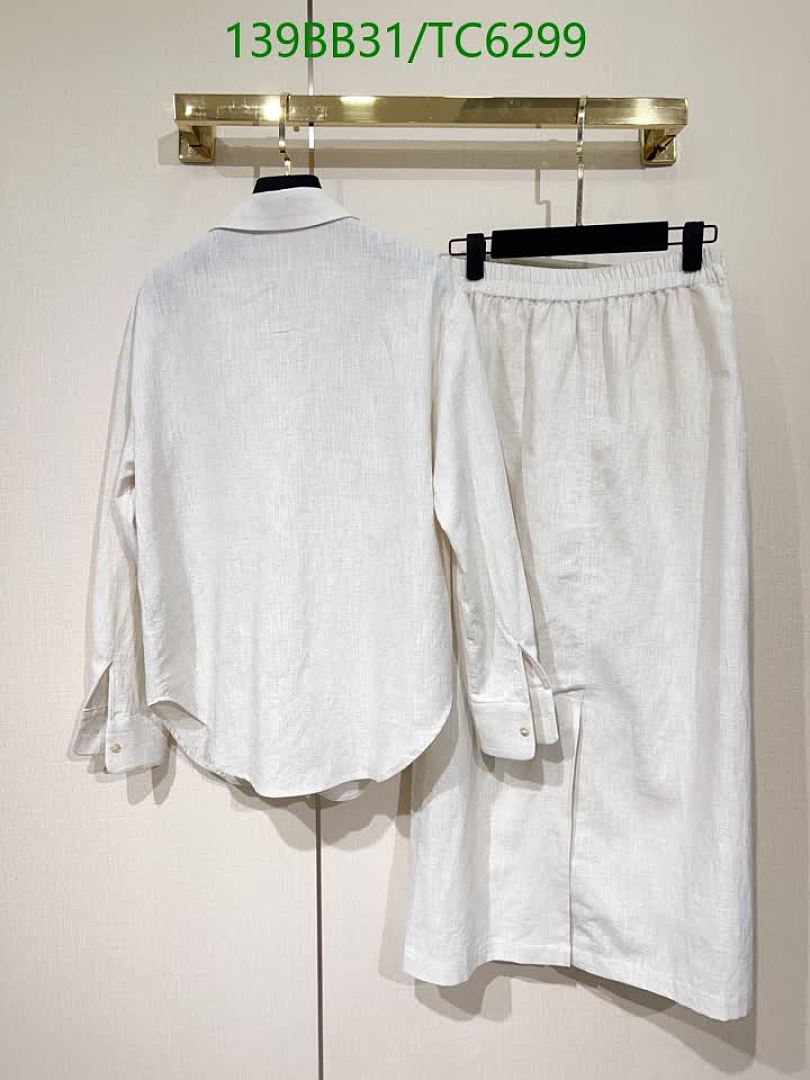LV-Clothing Code: TC6299 $: 139USD