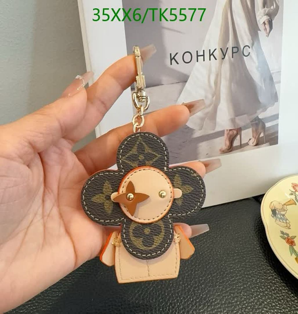 LV-Keychains & Bag Charms Code: TK5577 $: 35USD
