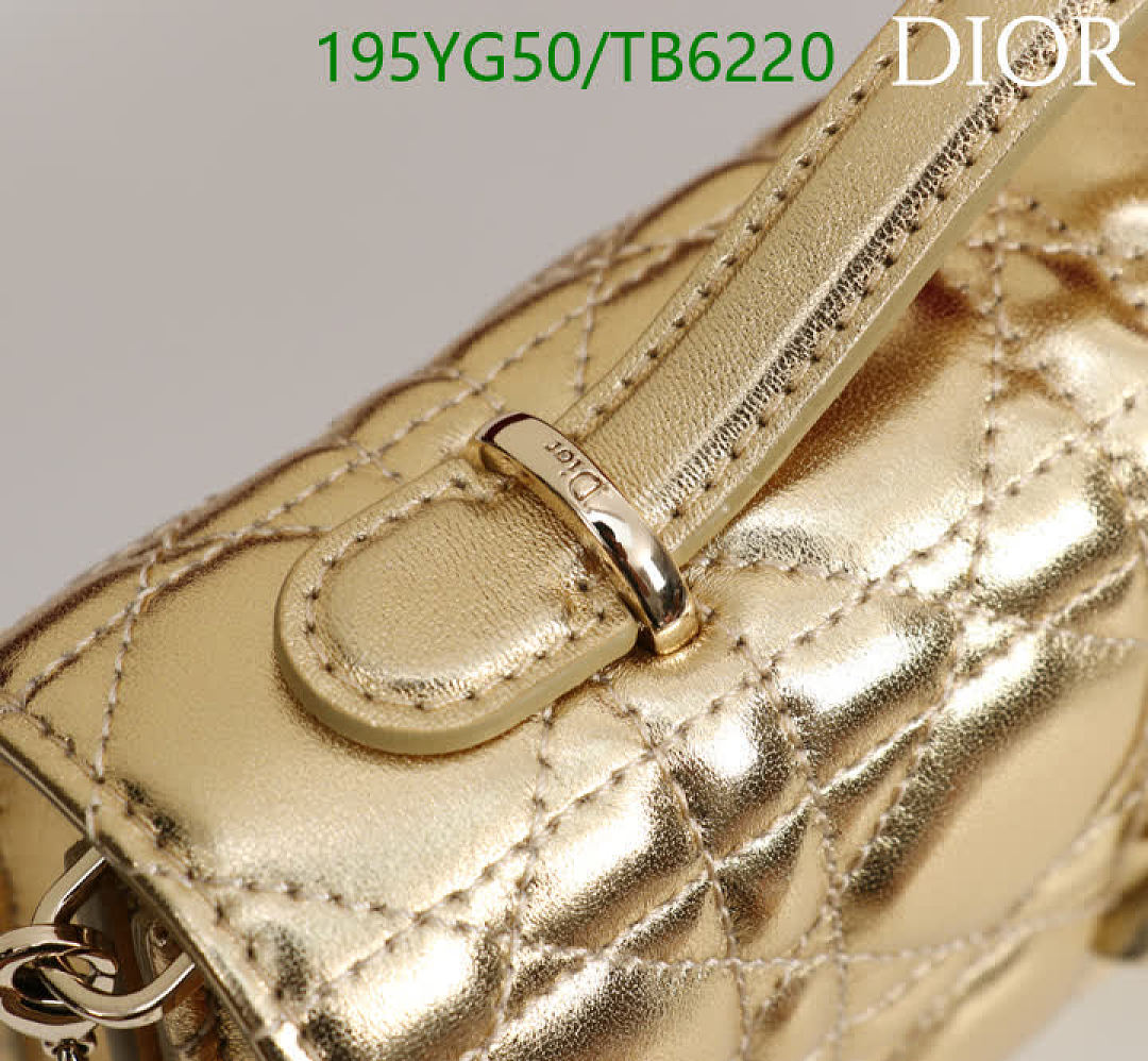 Dior-Bags(5A) Code: TB6220 $: 195USD