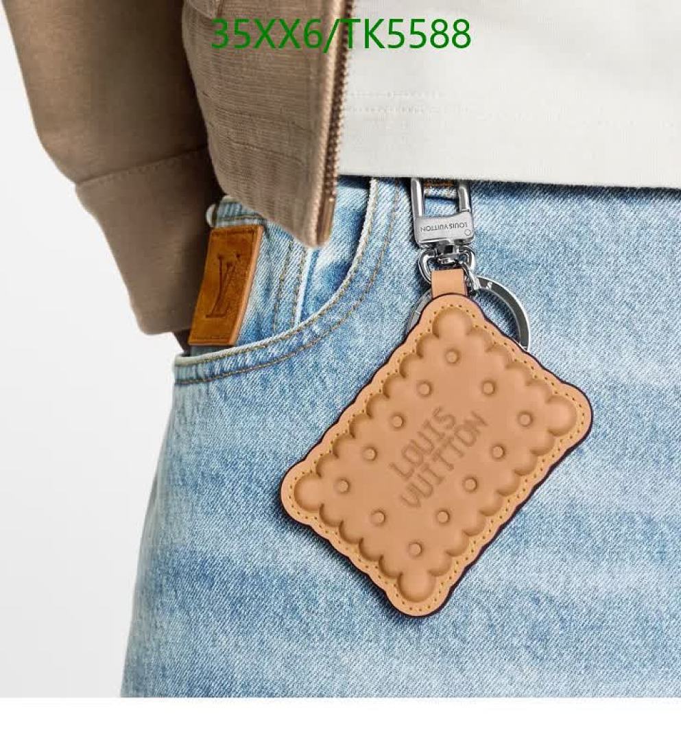 LV-Keychains & Bag Charms Code: TK5588 $: 35USD