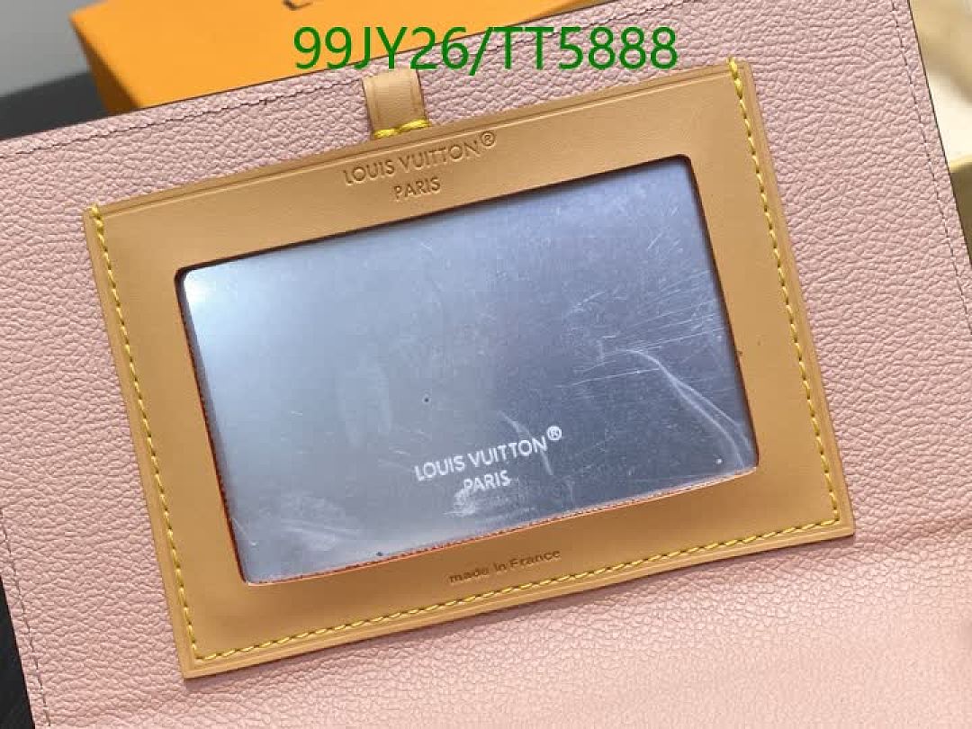 LV-Wallets(5A) Code: TT5888 $: 99USD
