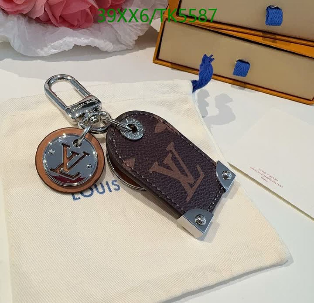 LV-Keychains & Bag Charms Code: TK5587 $: 39USD