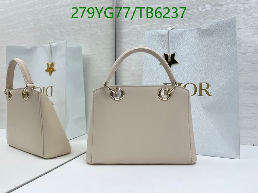 Dior-Bags(5A) Code: TB6237 $: 279USD