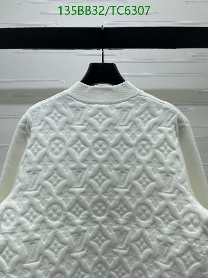 LV-Clothing Code: TC6307 $: 135USD