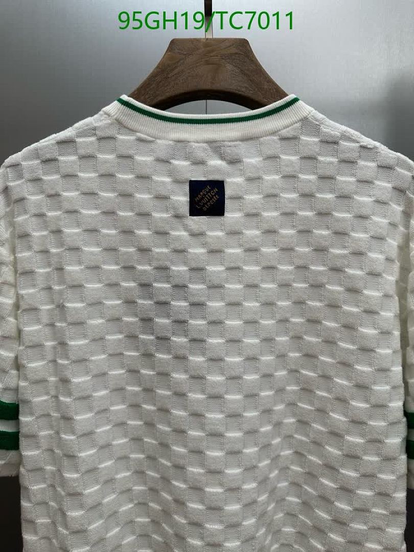 LV-Clothing Code: TC7011 $: 95USD