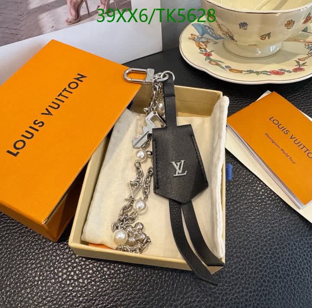 LV-Keychains & Bag Charms Code: TK5628 $: 39USD