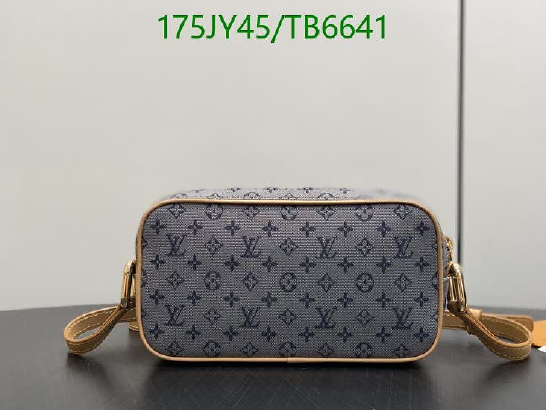 LV-Bags(5A) Code: TB6641 $: 175USD