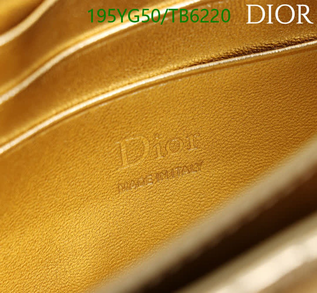 Dior-Bags(5A) Code: TB6220 $: 195USD