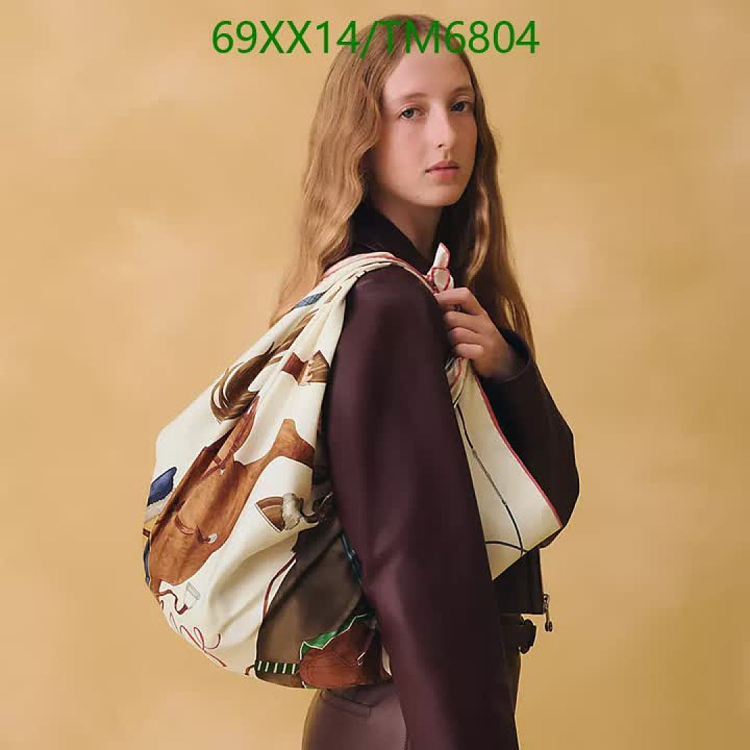 Hermes-Scarves Code: TM6804 $: 69USD