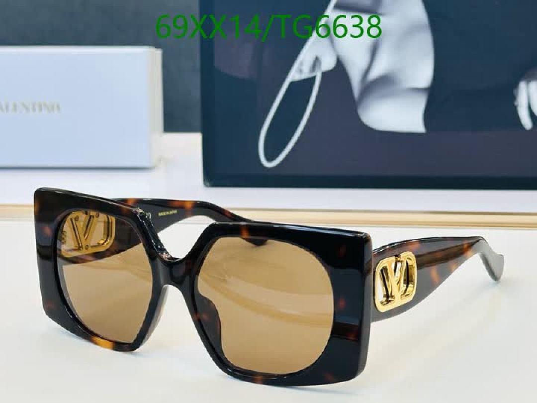 Valentino-Glasses Code: TG6638 $: 69USD