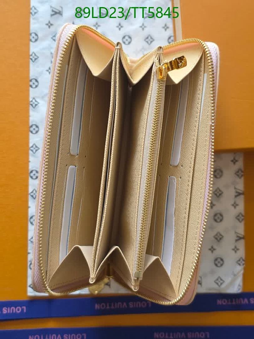LV-Wallets(5A) Code: TT5845 $: 89USD