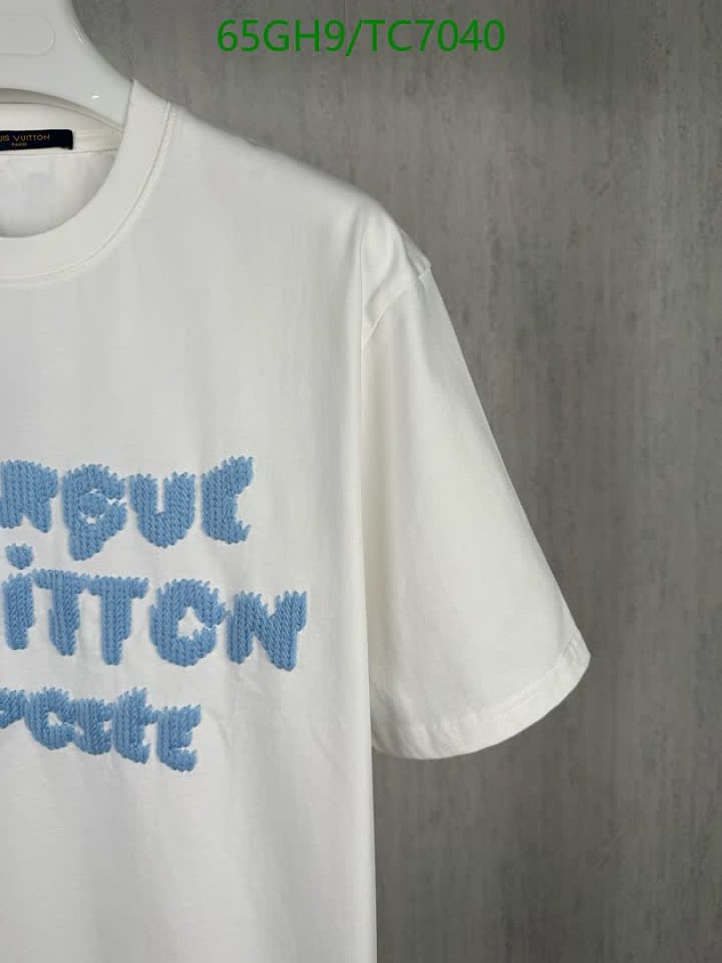 LV-Clothing Code: TC7040 $: 65USD