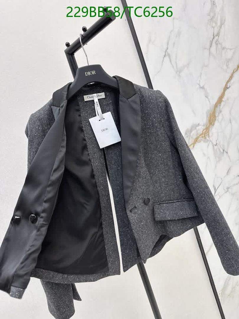 LV-Clothing Code: TC6256 $: 229USD