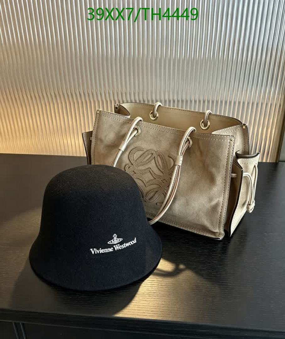 Vivienne Westwood-Hats Code: TH4449 $: 39USD