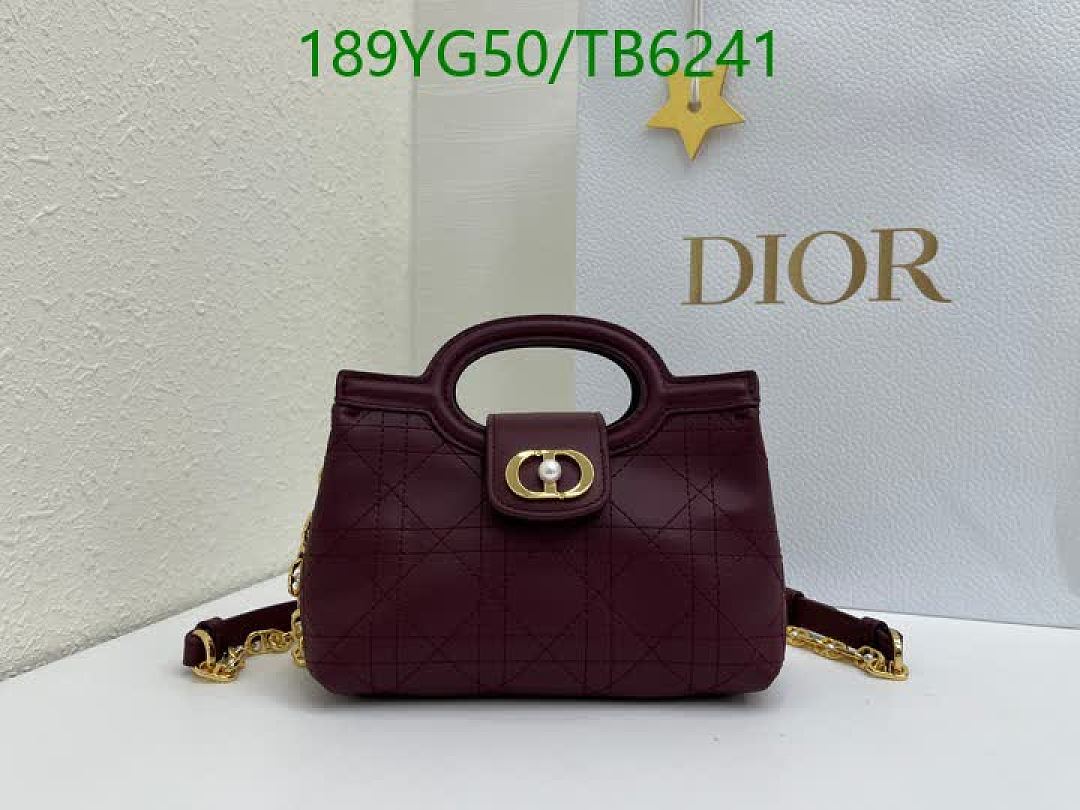Dior-Bags(5A) Code: TB6241 $: 189USD