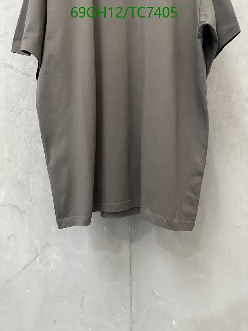 Balenciaga-Clothing Code: TC7405 $: 69USD
