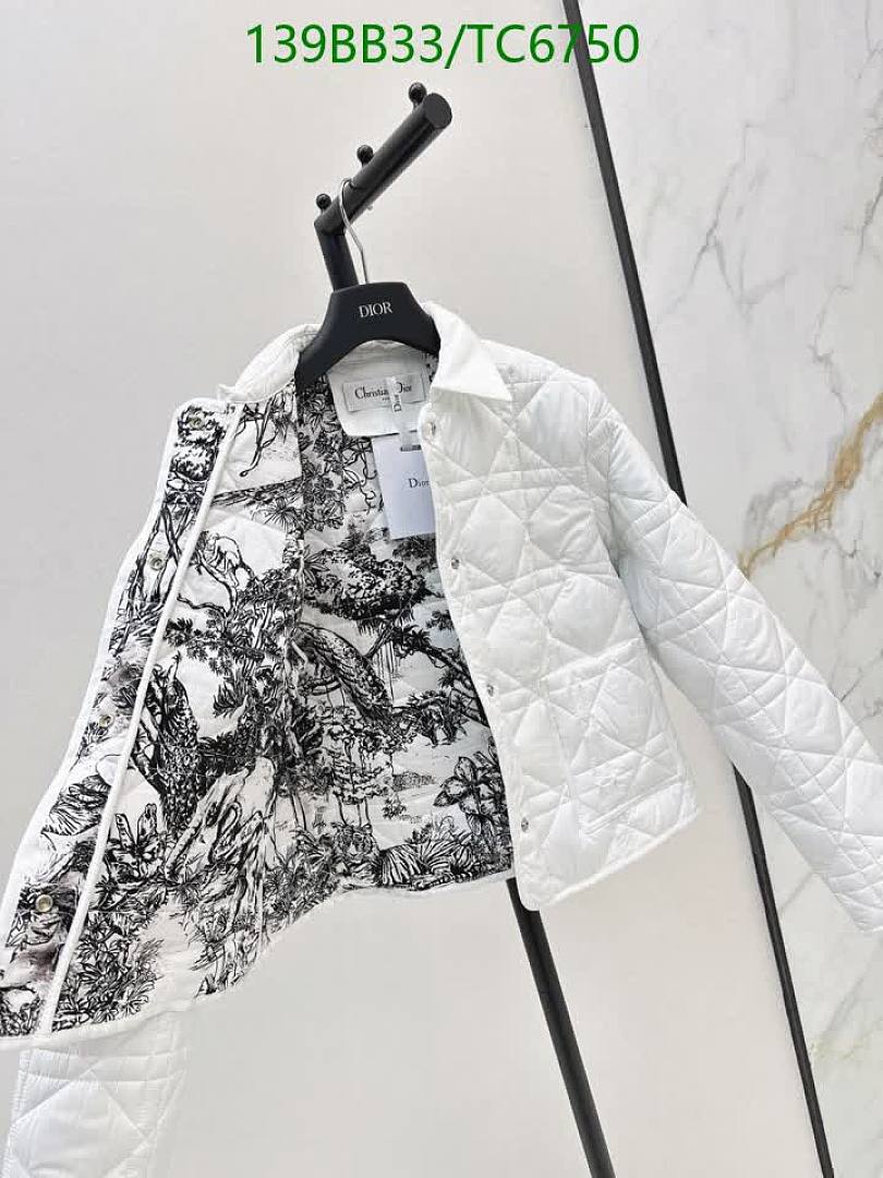 Dior-Clothing Code: TC6750 $: 139USD