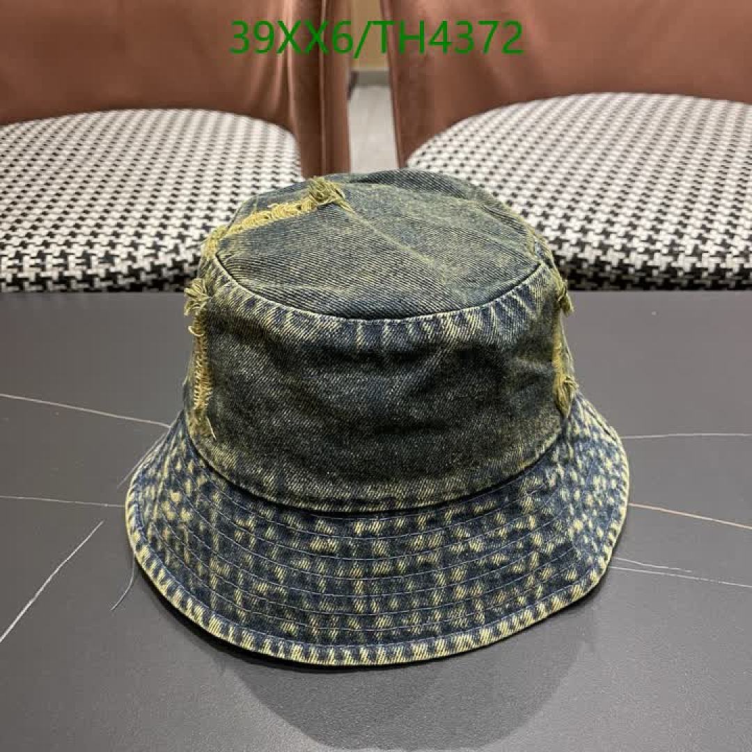 Moncler-Hats Code: TH4372 $: 39USD