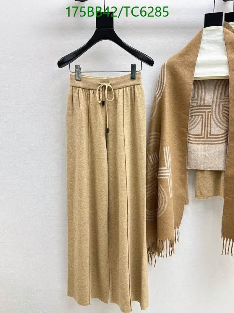 LV-Clothing Code: TC6285 $: 175USD