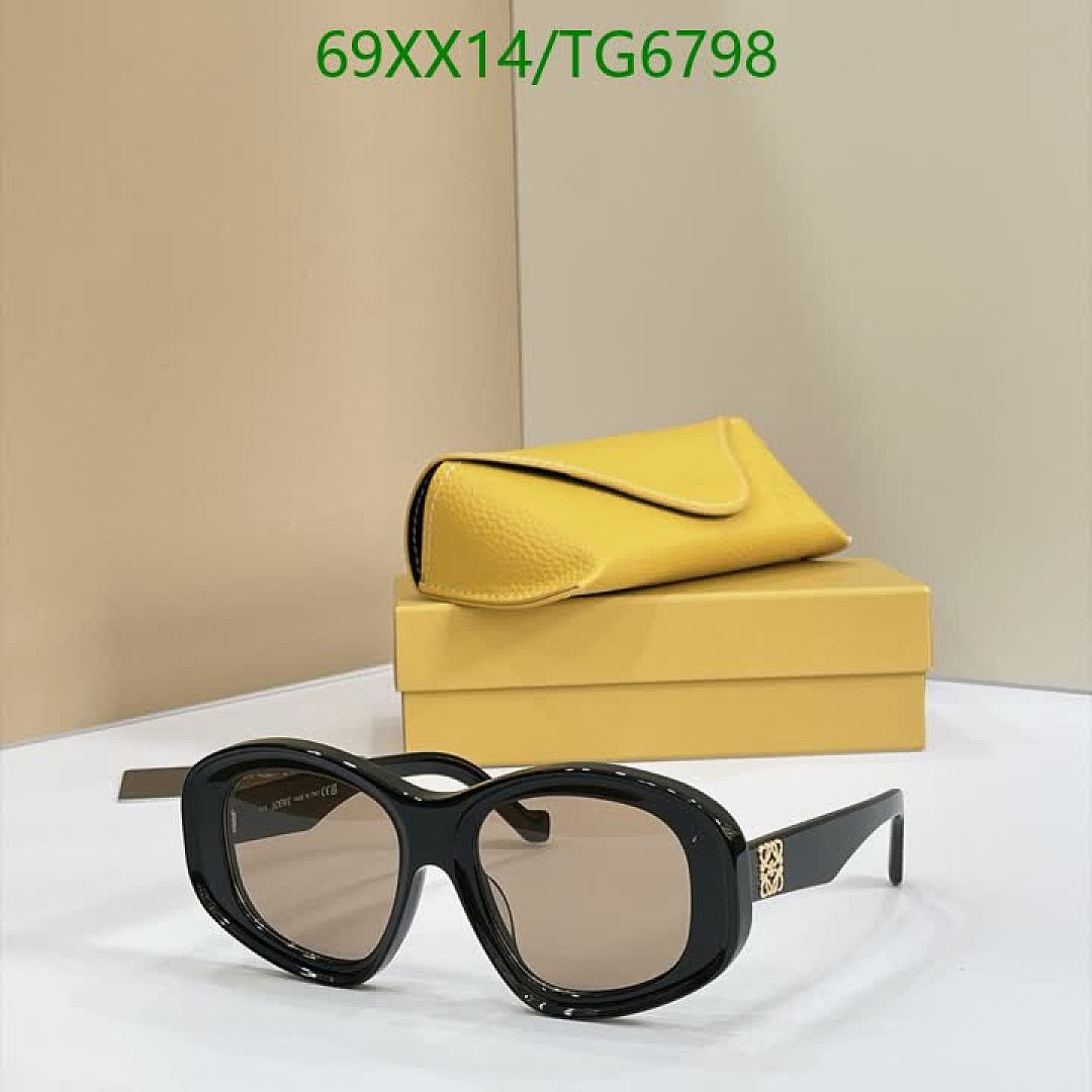 Loewe-Glasses Code: TG6798 $: 69USD