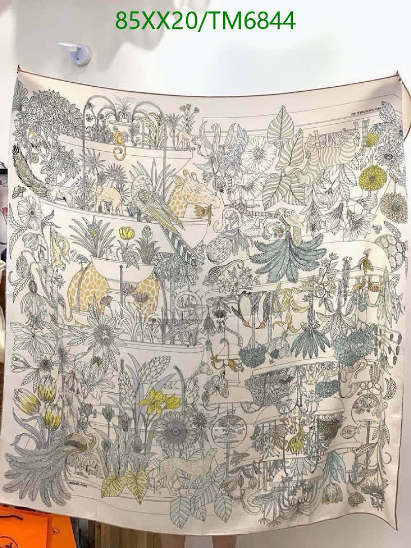 Hermes-Scarves Code: TM6844 $: 85USD