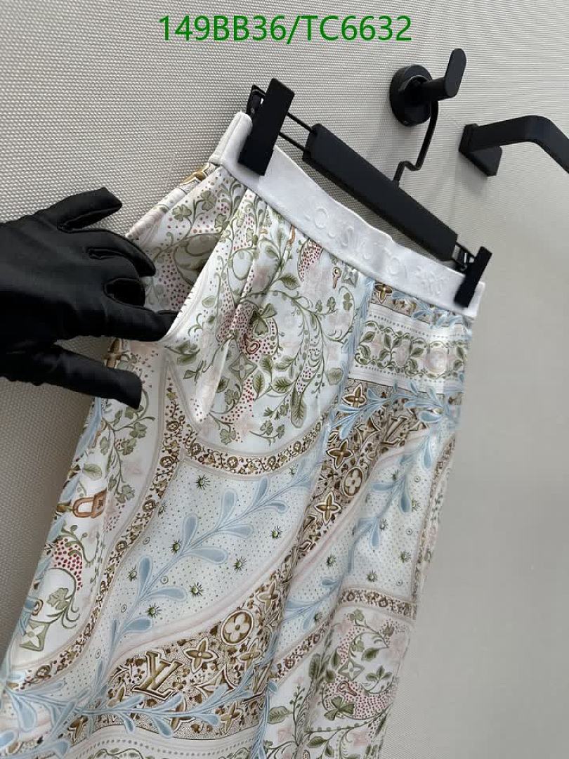 LV-Clothing Code: TC6632 $: 149USD