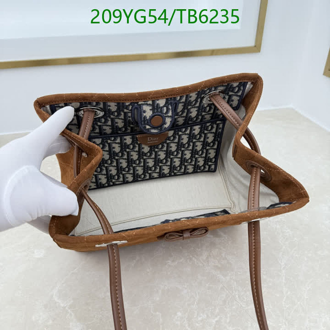 Dior-Bags(5A) Code: TB6235 $: 209USD