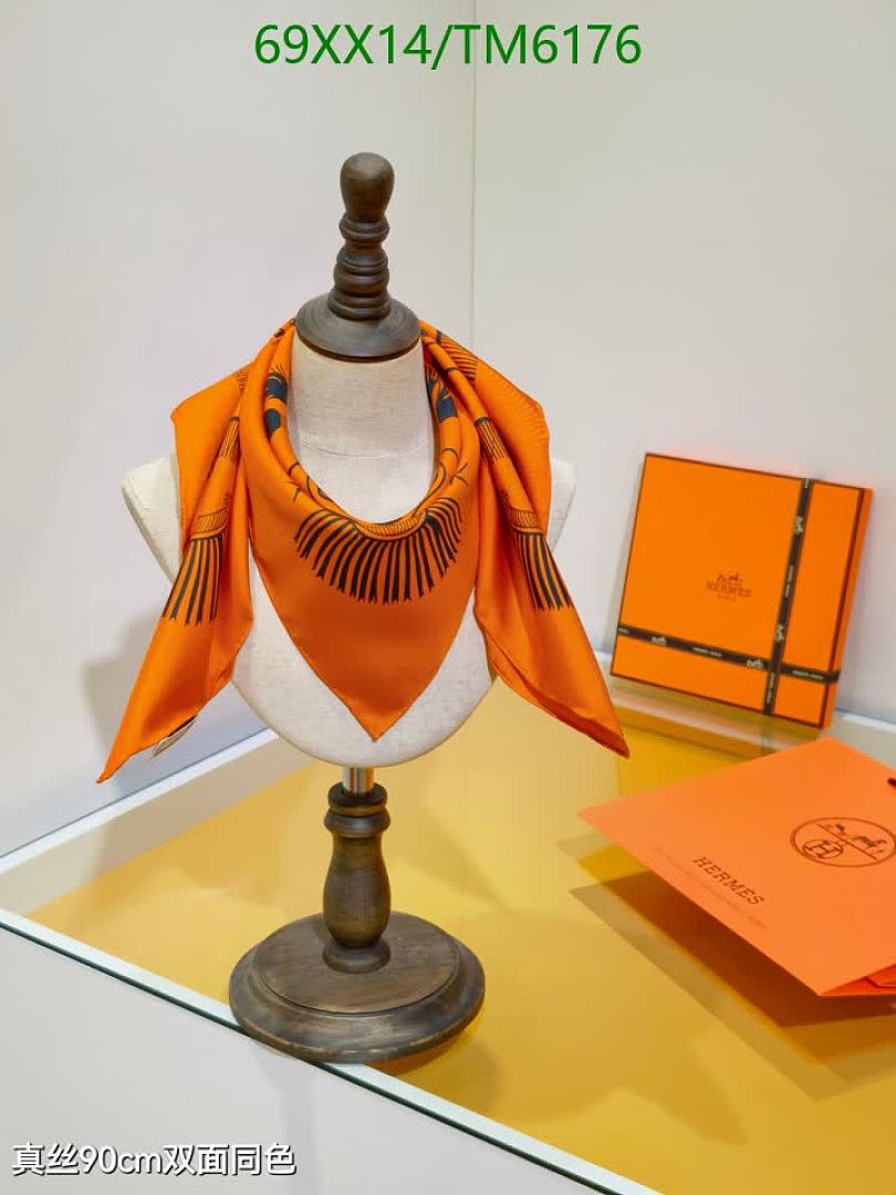 Hermes-Scarves Code: TM6176 $: 69USD