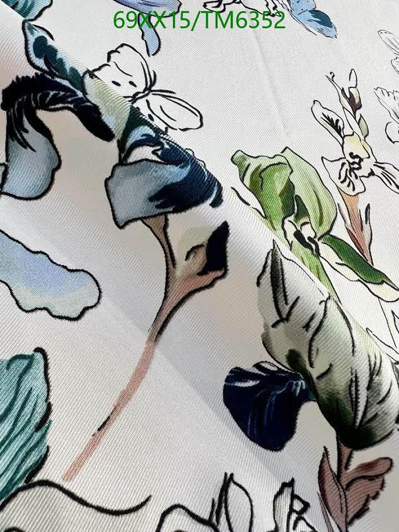 Dior-Scarves Code: TM6352 $: 69USD