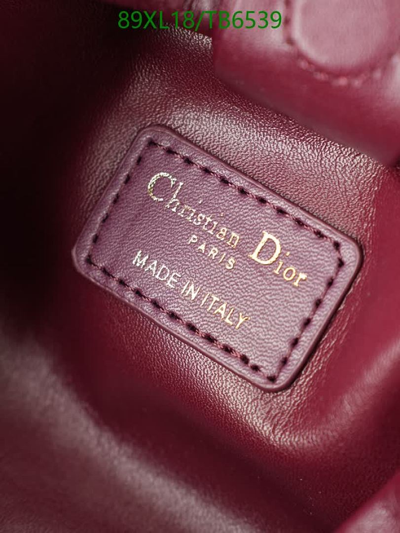 Dior-Bags(4A) Code: TB6539 $: 89USD