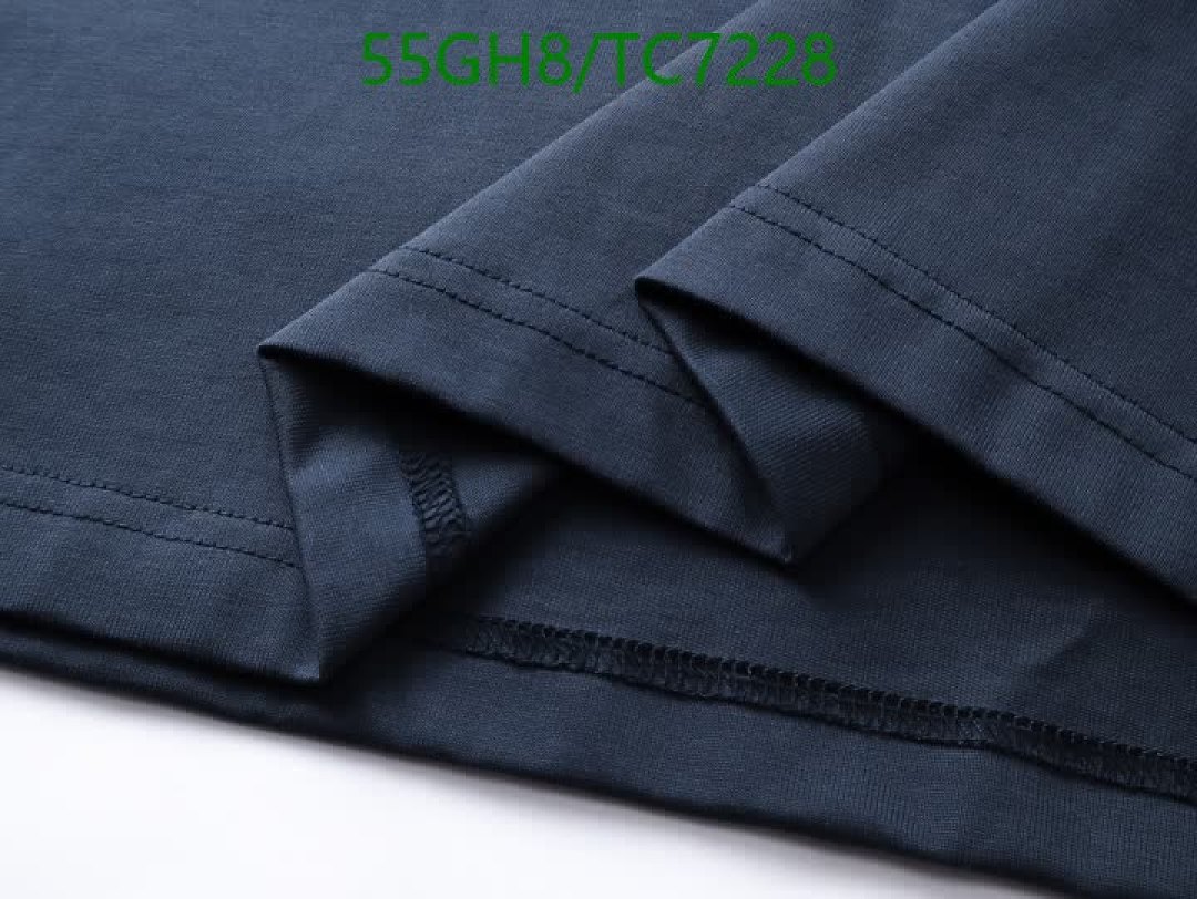 Burberry-Clothing Code: TC7228 $: 55USD