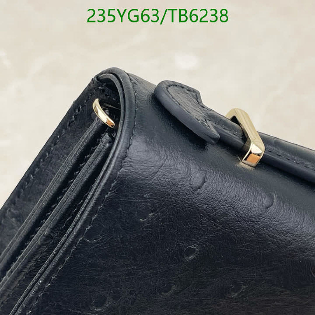 Dior-Bags(5A) Code: TB6238 $: 235USD