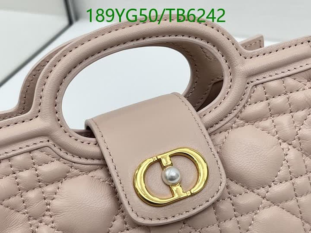 Dior-Bags(5A) Code: TB6242 $: 189USD