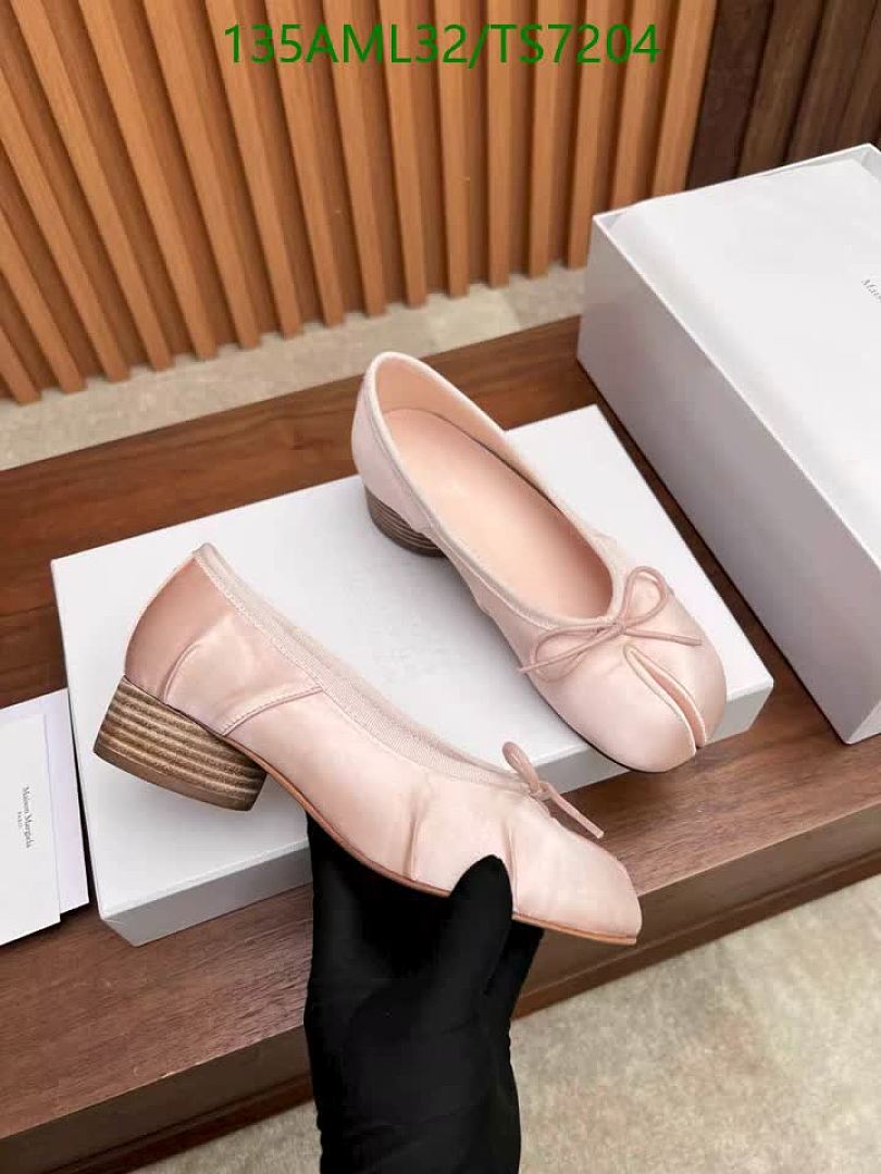 Maison Margiela-Shoes(Women) Code: TS7204 $: 135USD