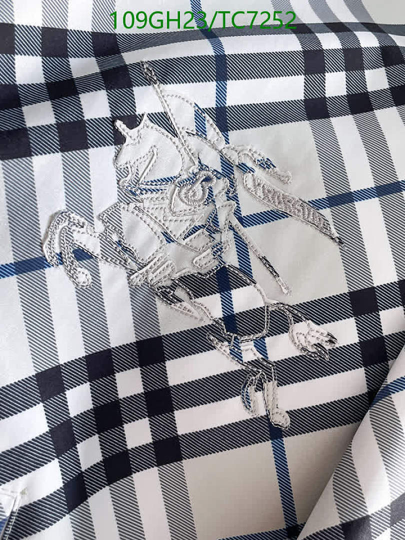 Burberry-Clothing Code: TC7252 $: 109USD