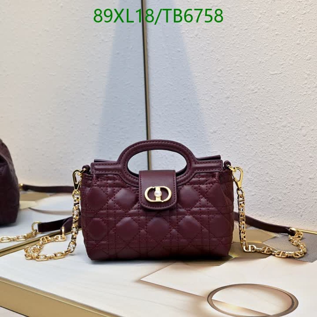 Dior-Bags(4A) Code: TB6758 $: 89USD