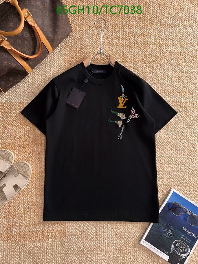 LV-Clothing Code: TC7038 $: 65USD