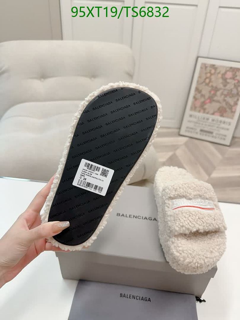Balenciaga-Shoes(Women) Code: TS6832 $: 95USD
