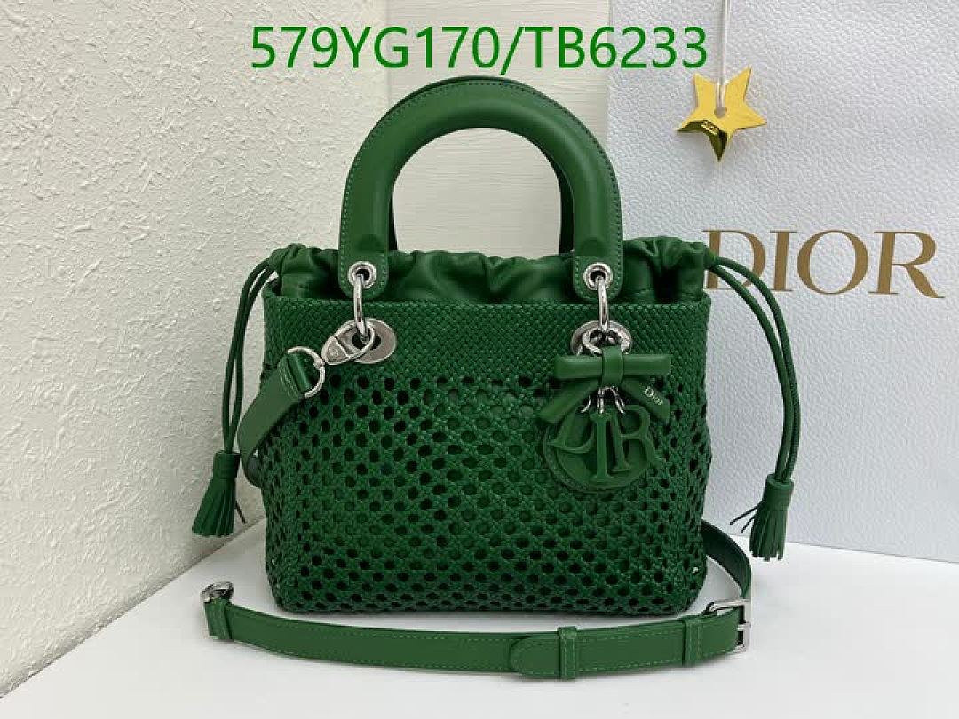 Dior-Bags(5A) Code: TB6233 $: 579USD