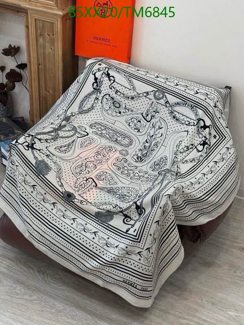 Hermes-Scarves Code: TM6845 $: 85USD