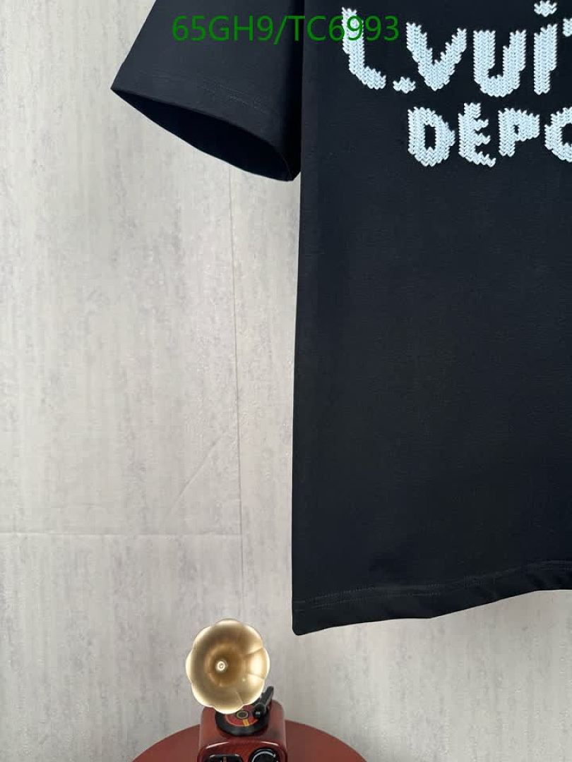 LV-Clothing Code: TC6993 $: 65USD