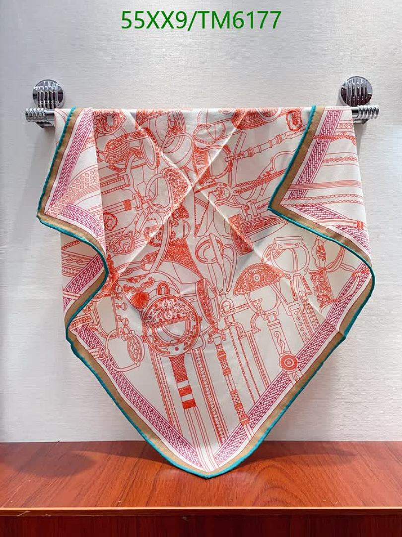 Hermes-Scarves Code: TM6177 $: 55USD