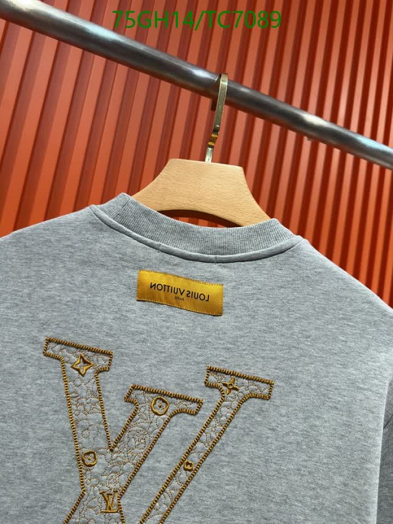 LV-Clothing Code: TC7089 $: 75USD
