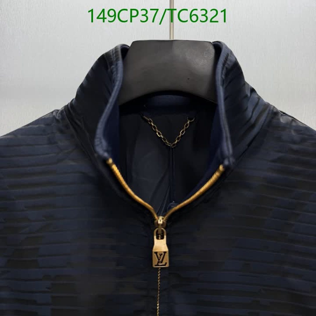 LV-Clothing Code: TC6321 $: 149USD